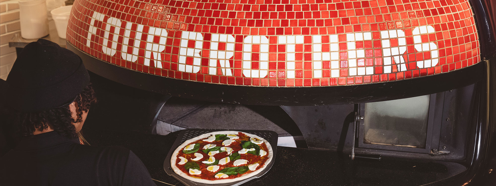 Pizza oven